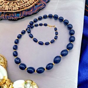 Monet Classic Beaded Necklace Vintage Navy Blue Gold Tone Spacer Classy Lucite
